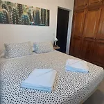 Casa Gara アパート